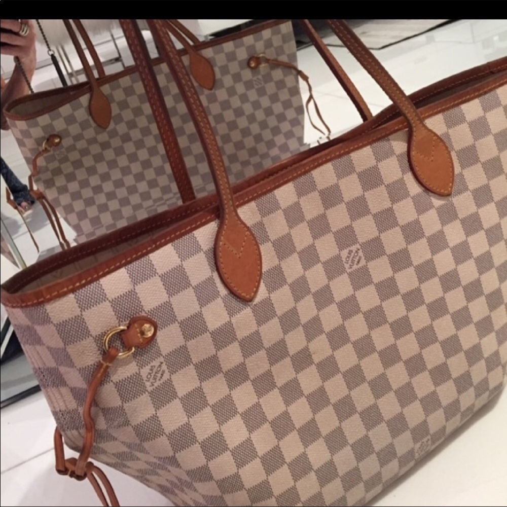 Pre love Louis Vuitton never full MM